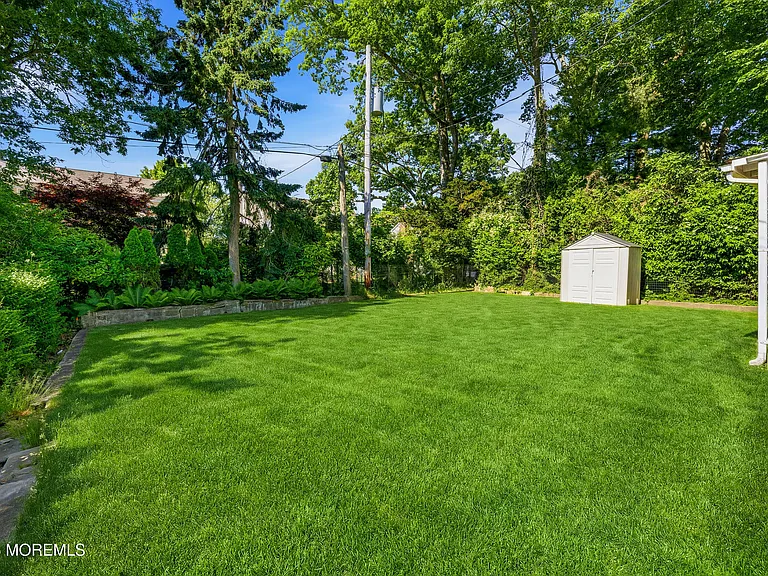 506 Woodland Rd — Photo 40
