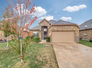 710 Teakwood Dr, Greenville, TX 75402
