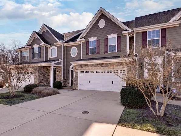 4212 Berry Sq, Williamsburg, VA 23188