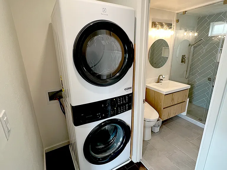 416 B St #B — Photo 4