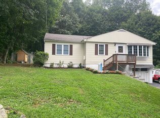 18 Bradhurst Rd, Carmel, NY 10512