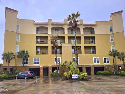 900 Village Ln APT 613, Pass Christian, MS, 39571