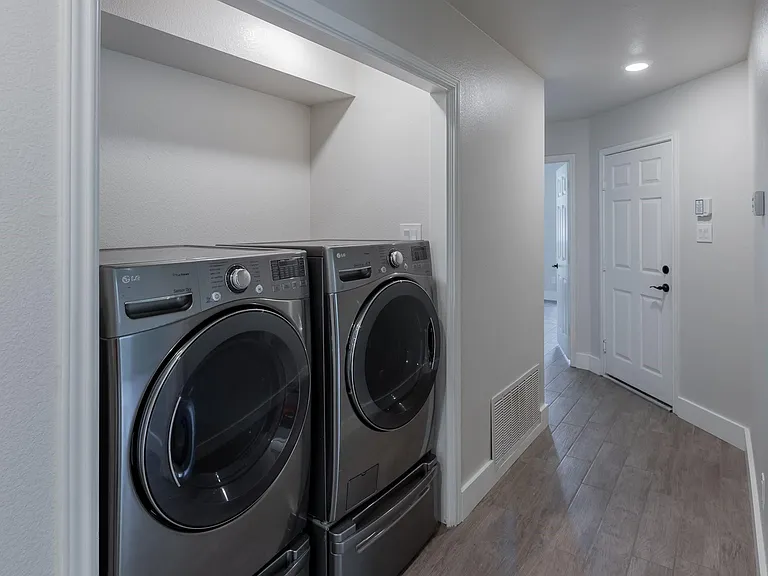 3213 Canyon Ledge Cv — Photo 19