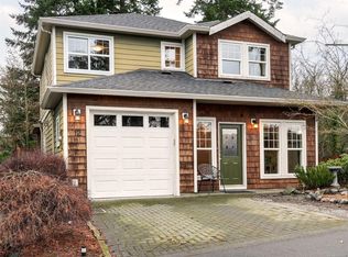 4530 Pipeline Rd #12, Saanich, BC V8Z7Y6