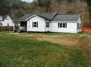203 Stampers Rd, Erwin, TN 37650
