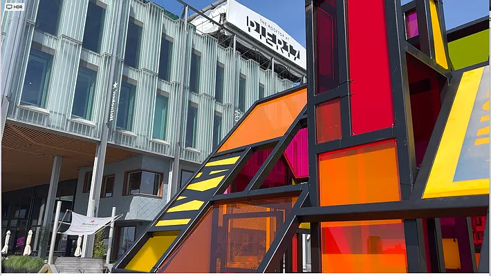 Rented by Compass | media 26