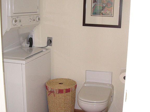 5th image of 57 Etruria St APT 401