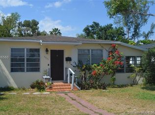 9055 SW 28th St, Miami, FL 33165