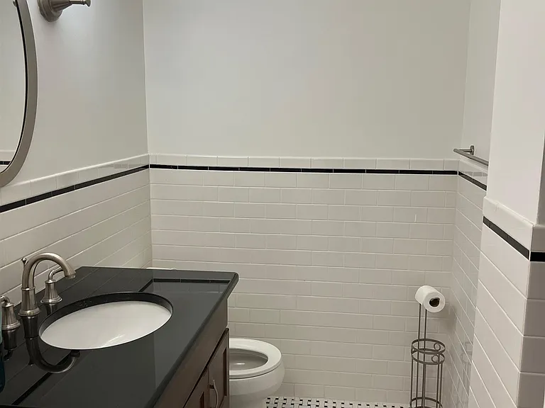 827 Garden St #1 — Photo 6