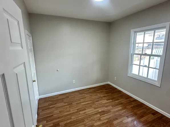 (undisclosed Address), Newark, NJ 07105