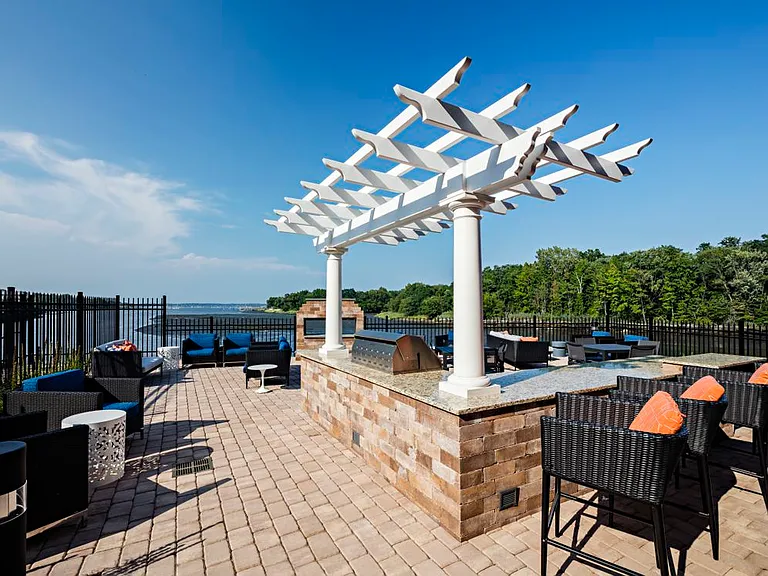 Rooftop Lounge