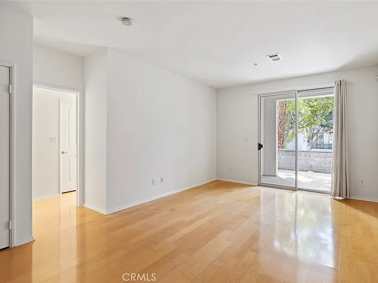 6400 Crescent Park E #111 — Photo 3