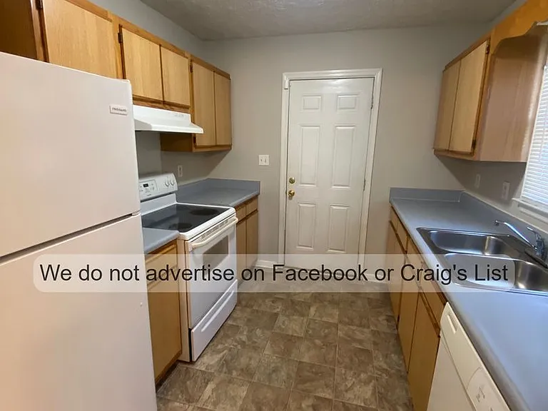 6429 Rhemish Dr — Photo 5