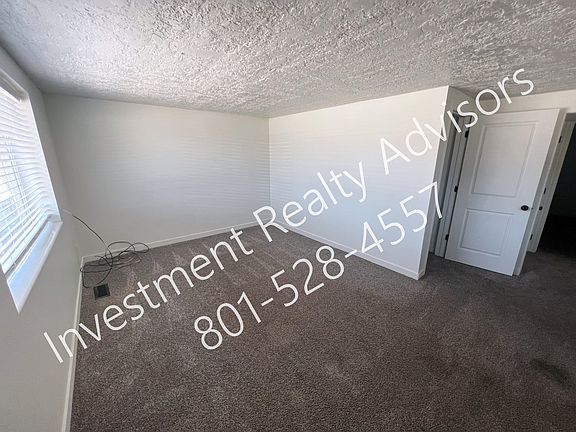 2nd image of 4658 S Hanauer St #3