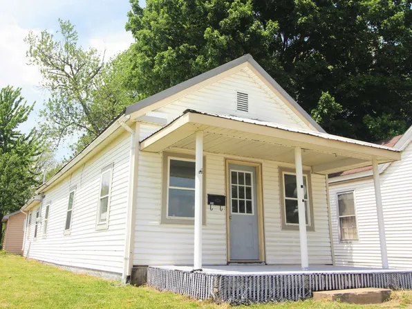 208 S Lafayette St, Worthington, IN 47471