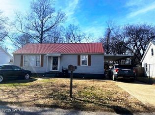 103 N Grayson St, Newbern, TN 38059