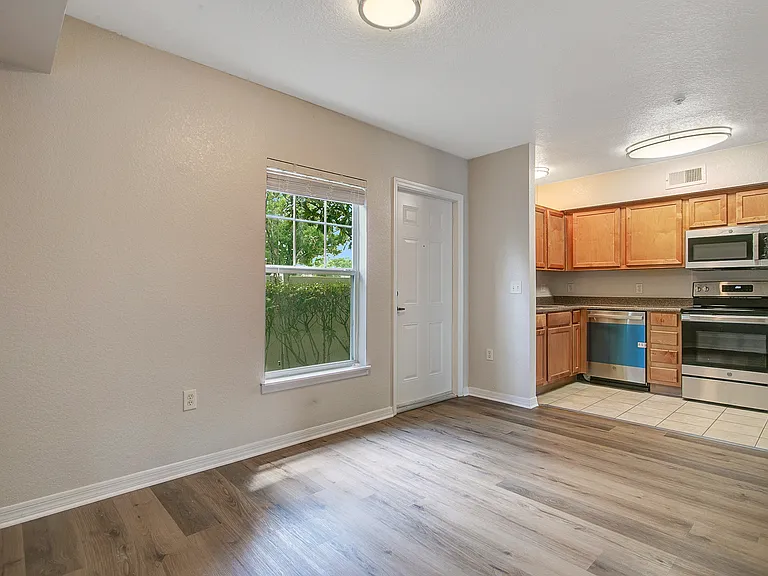 3656 N Goldenrod Rd — Photo 27