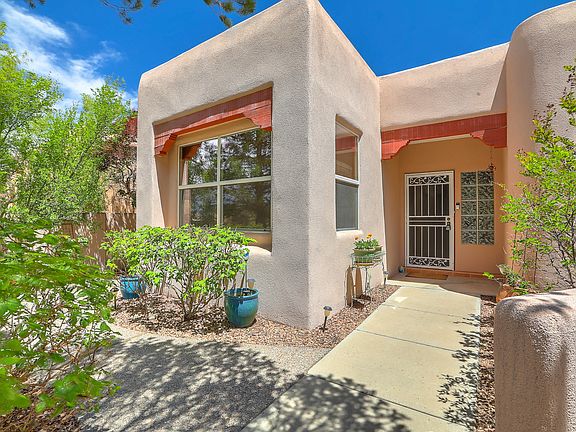 3rd image of 6200 Abiquiu Pl NE