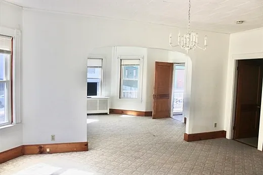 136 Horton St #1 — Photo 6