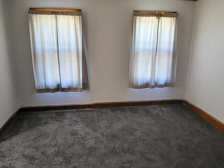 5640 Highland Ave — Photo 10