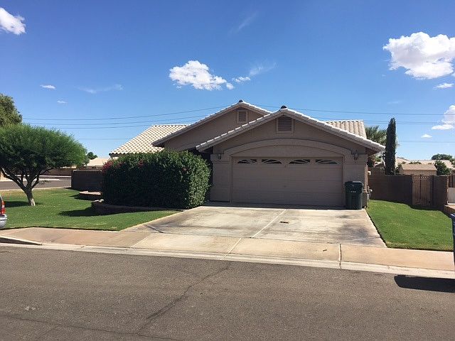 1st image of 3813 W 19th Ln