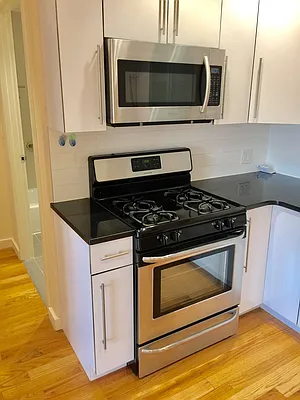 Rented by Sterling Realty Solution Inc | media 19