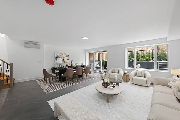 Rented by SERHANT. | media 32