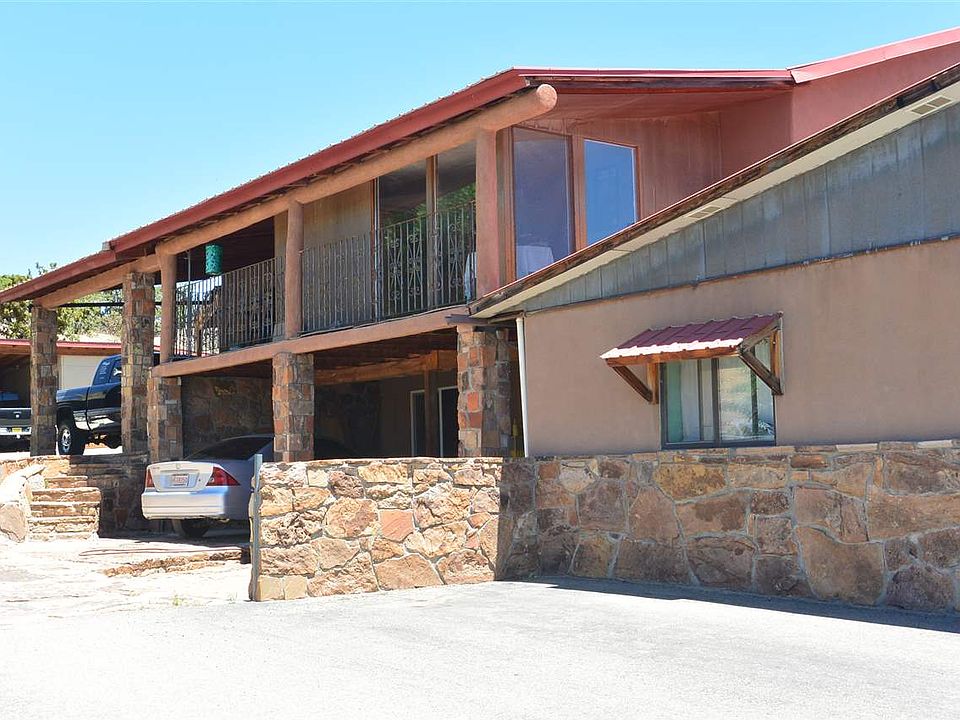 1st image of 9 La Piedra Blanca