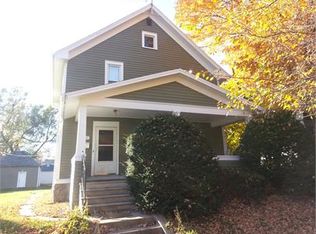 1807 Clay St, Cedar Falls, IA 50613