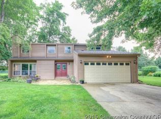 502 Arabian Cir, Mahomet, IL 61853