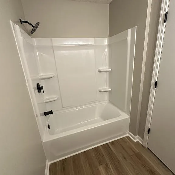 1571 Ireland Dr — Photo 10