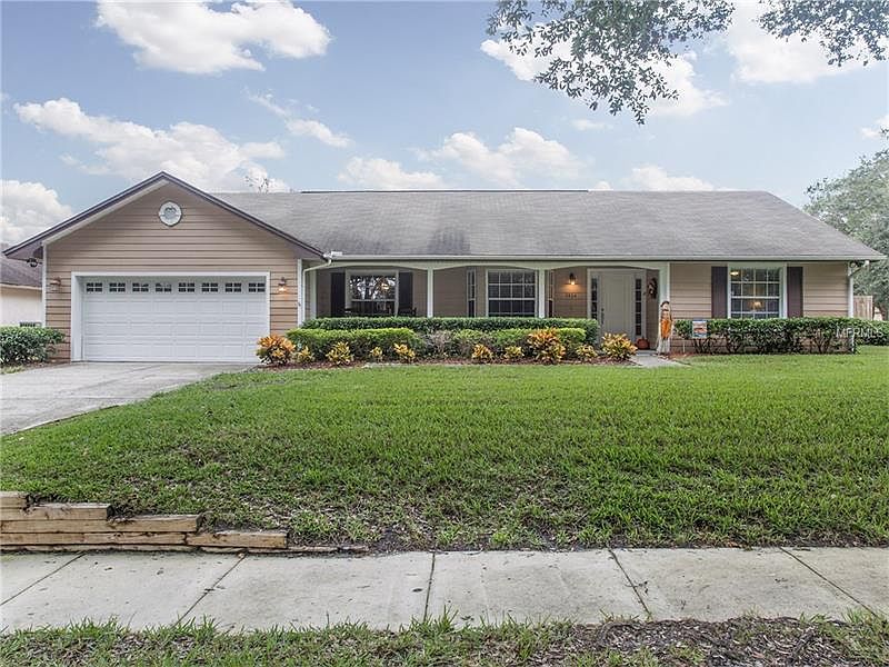 1st image of 5804 Pitch Pine Dr