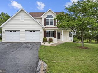 57 Hansberry Ct, Inwood, WV 25428