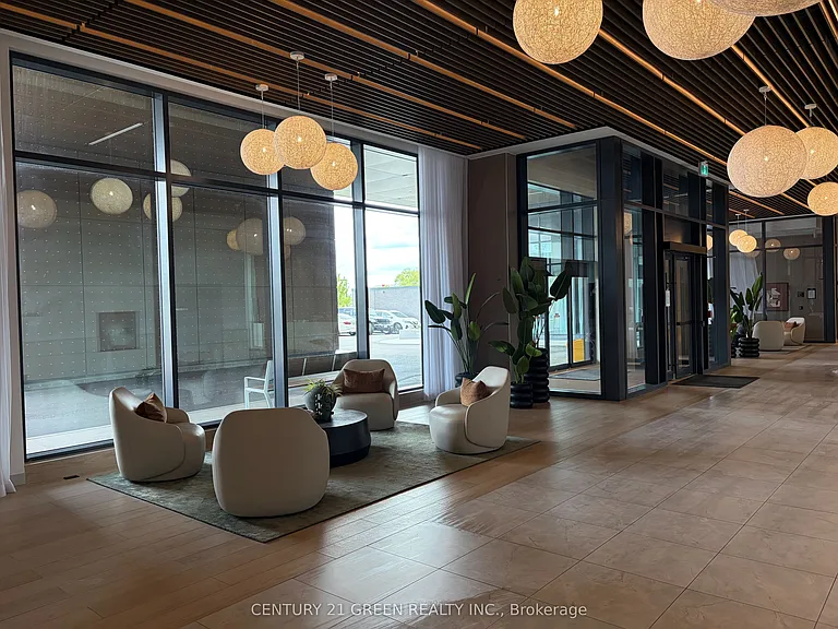 15 Skyridge Dr #923 — Photo 3