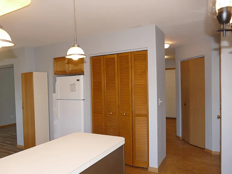 2551 Smithfield Ln — Photo 12
