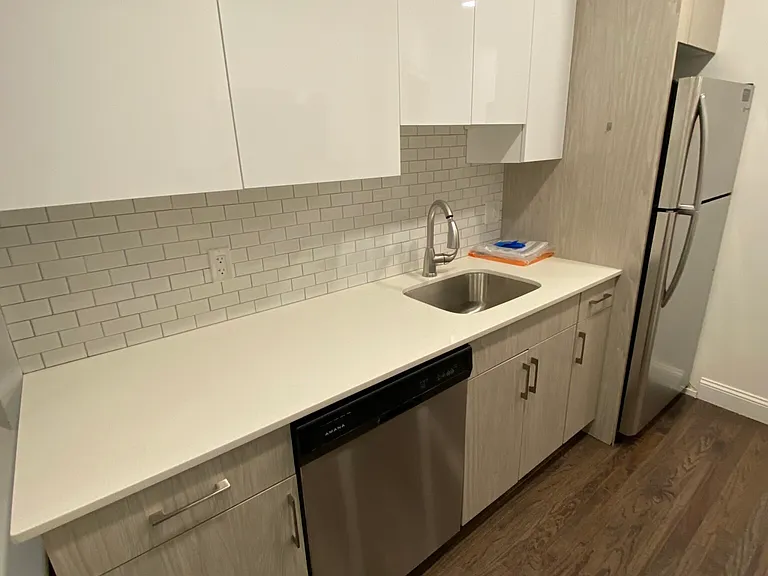 53 Joy St #1 — Photo 4