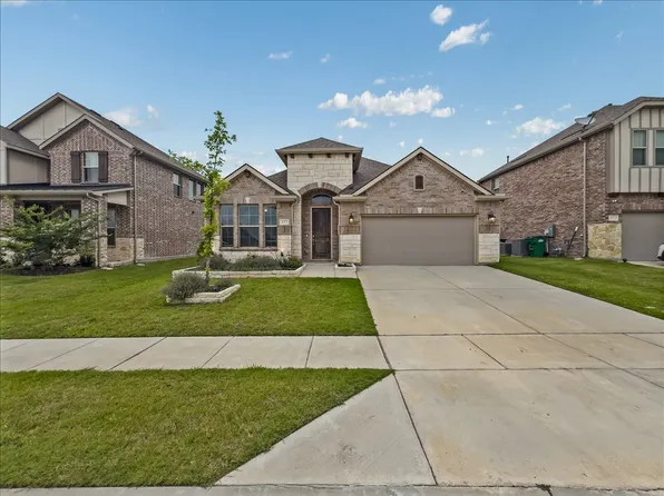 377 Edmund Ln, Fate, TX 75087