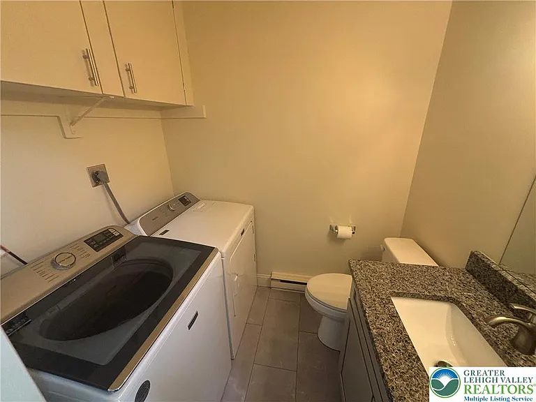 5 Stonewood Pl — Photo 11