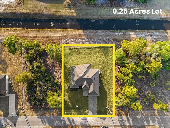 4th image of 760 Santa Lucia Ave S