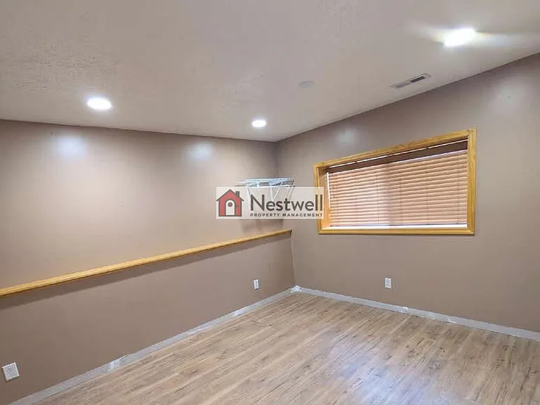 1637 W Crystal Ridge Dr — Photo 20