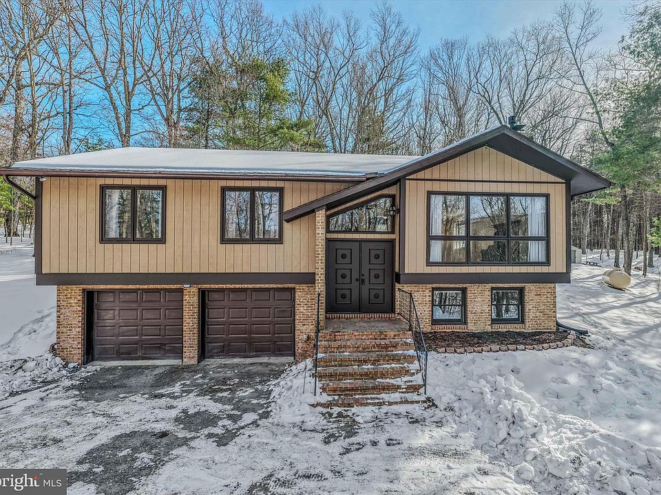 1st image of 207 Ironwood Ln