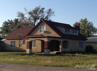 1103 N 17th St, Memphis, TX 79245