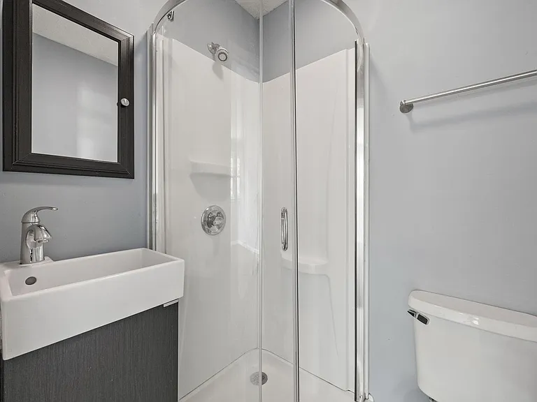 167 Taft Dr — Photo 15