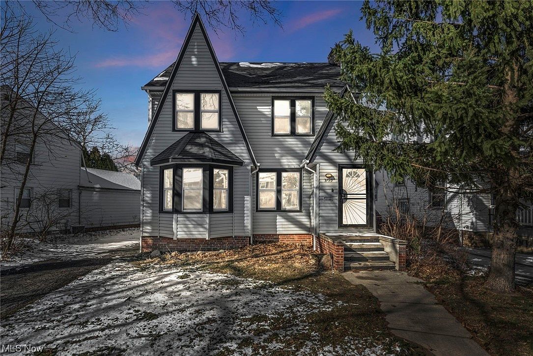 3793 Monticello Blvd, Cleveland Heights, OH 44121 | Zillow