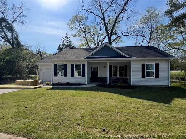 320 Currie St, Fayetteville, NC 28301