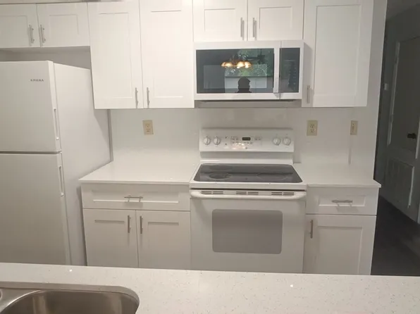 2719 N Poinciana Blvd APT 182, Kissimmee, FL 34746