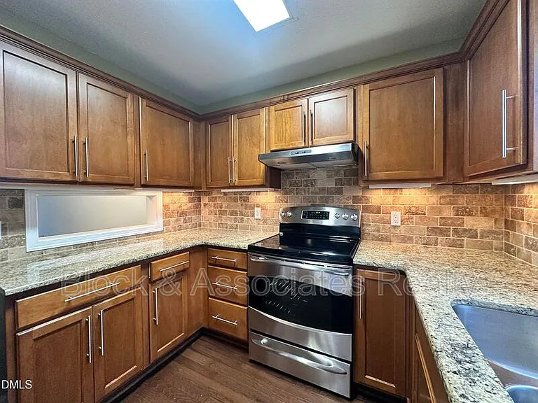 5620 Bridgetowne Way — Photo 3