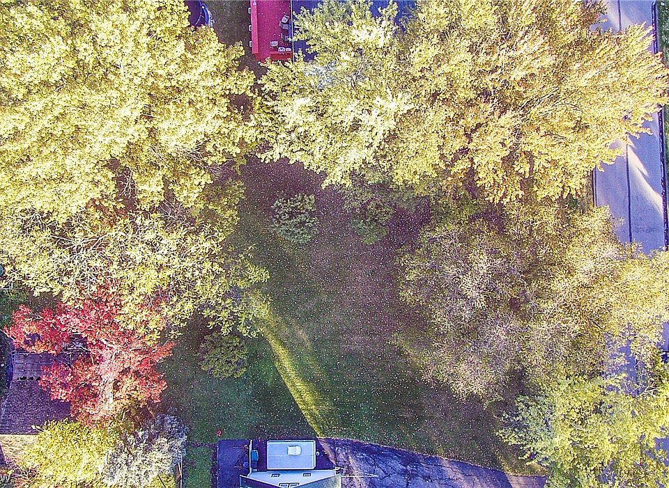 1st image of Magnolia Ave