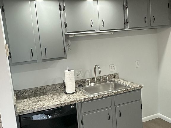 2nd image of 127 Autumn Chapel Way