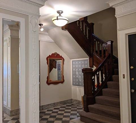2nd image of 1065 Bush St #6